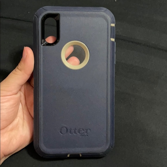 Blue otter box
